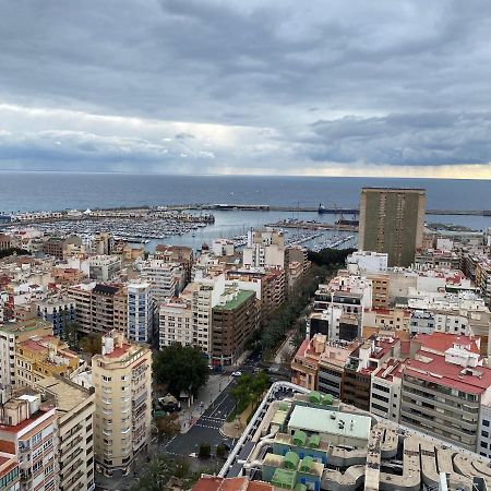 Apartamento 24Th Floor & Sea View 阿利坎特 外观 照片